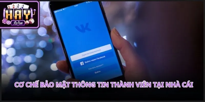 Hệ thống tường lửa đa tầng kiểm soát chặt chẽ mọi dữ liệu truy cập hệ thống